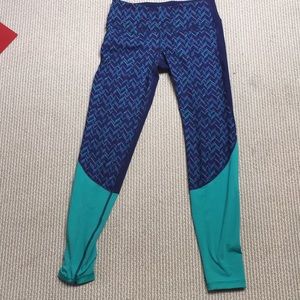 Fun blue patterned leggings